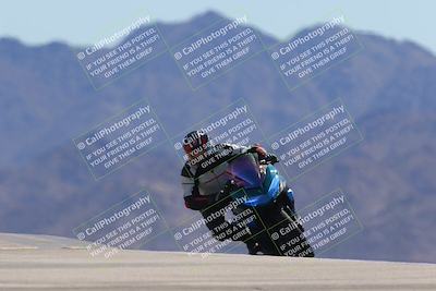 media/Mar-24-2025-Moto Forza (Mon) [[57ce5c5cff]]/3-Beginner Group/Session 4 (Turn 9)/